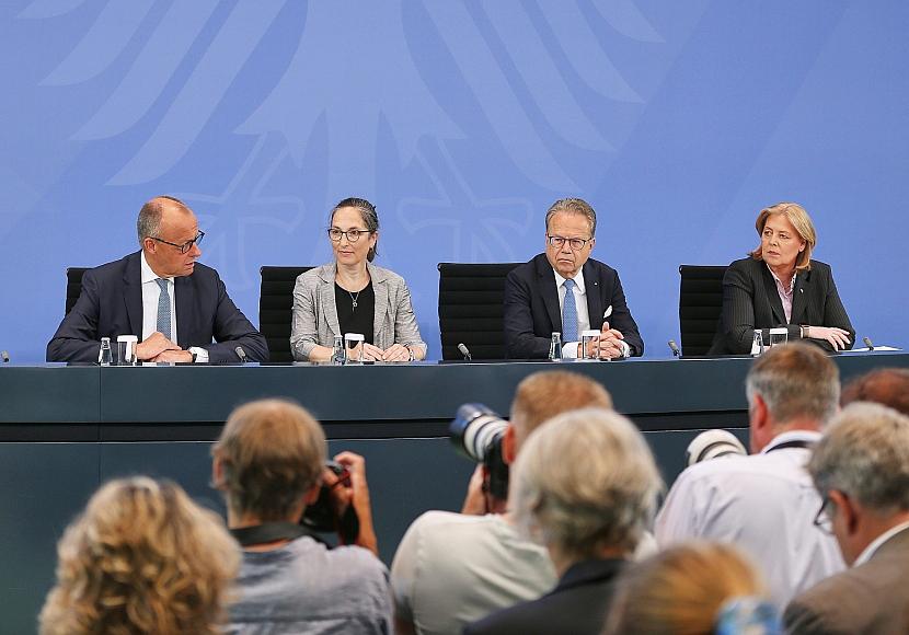 Schulze: Rentenreform nicht grundsätzlich infrage stellen