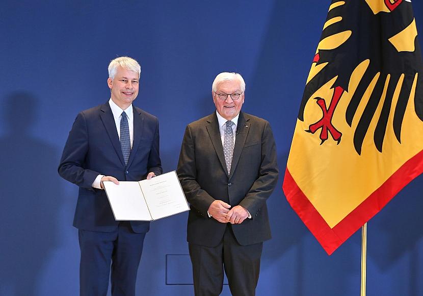 Herrenknecht unterstützt Auswechslung des Verkehrsministers