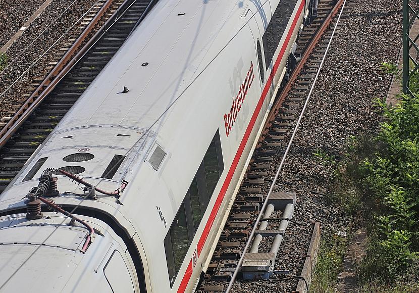 Bahn hielt 800.000 Wasserpackungen für Hitzenotfälle bereit
