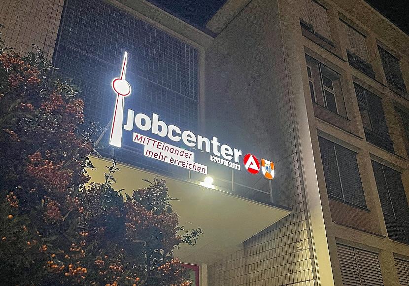 Arbeitsmarkt zeigt im August kaum Dynamik
