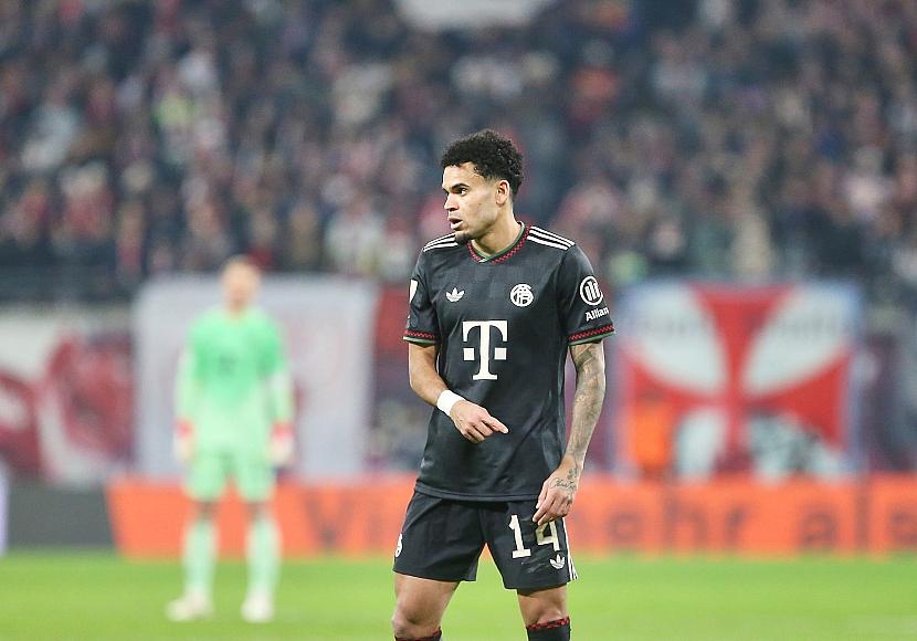 1. Bundesliga: Schalke und Bayern trennen sich unentschieden