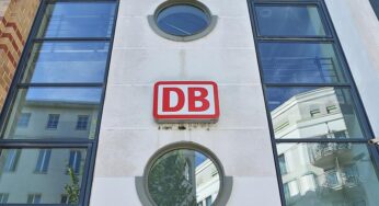 Bahn-Beschäftigte kritisieren neues Markendesign