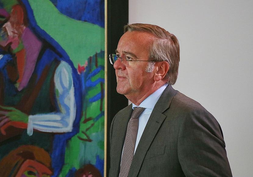 Scharping: Pistorius ist bester Verteidigungsminister seit Schmidt