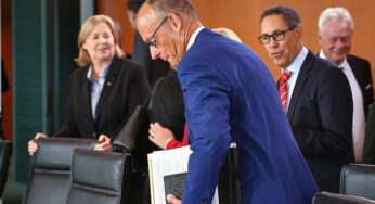 Bundesregierung fühlt sich nach Wahlen weiter handlungsfähig