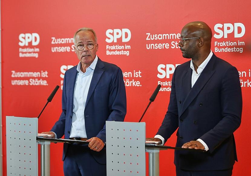 SPD-Fraktionschef warnt vor „Weiter so“