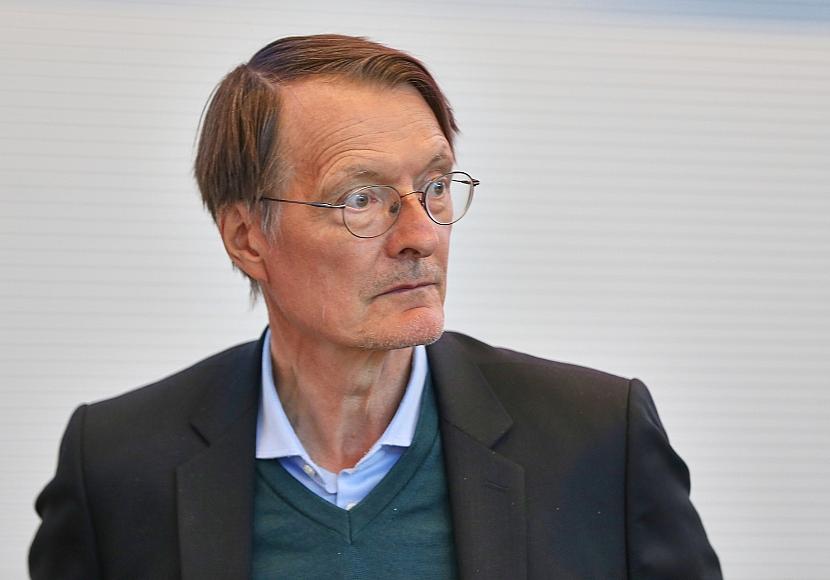 Lauterbach stellt sich hinter Merz
