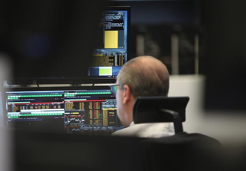 Dax am Mittag weiter schwach – Hexensabbat dämpft Dynamik