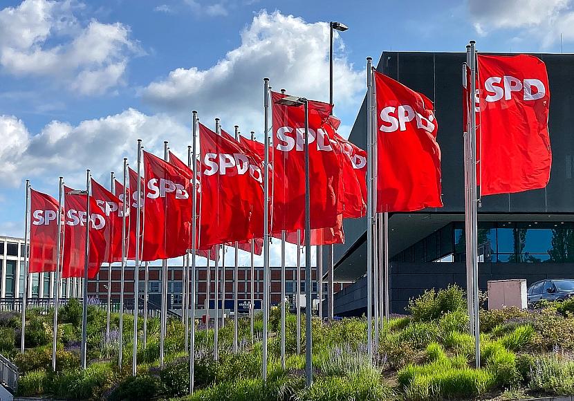 SPD-Parteiführung will Konvent im Dezember ausrichten