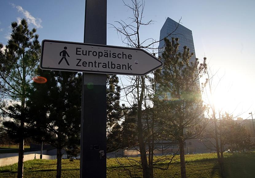 EZB rührt Leitzinsen nicht an