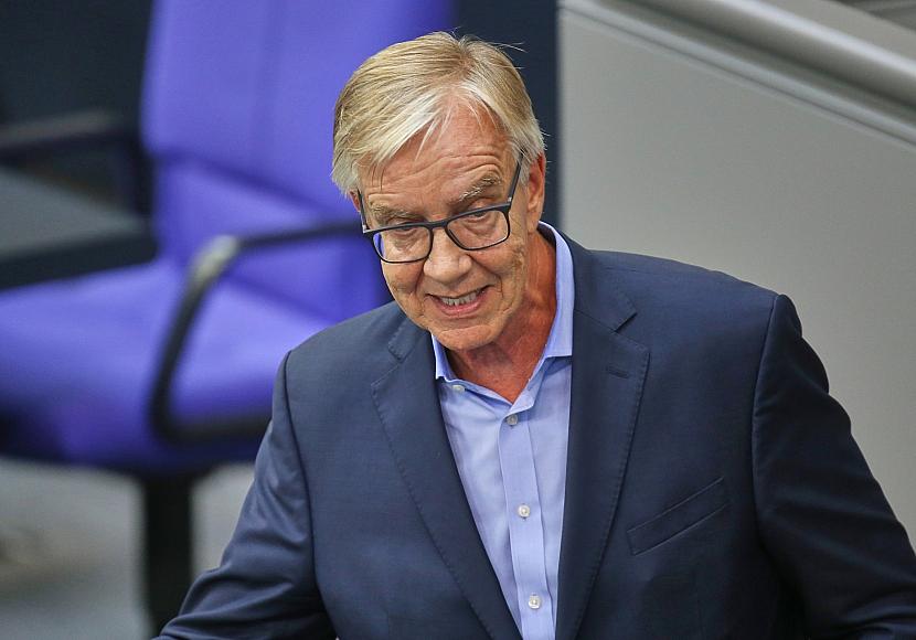Bartsch: Linke will Sozialproteste ohne Gewalt