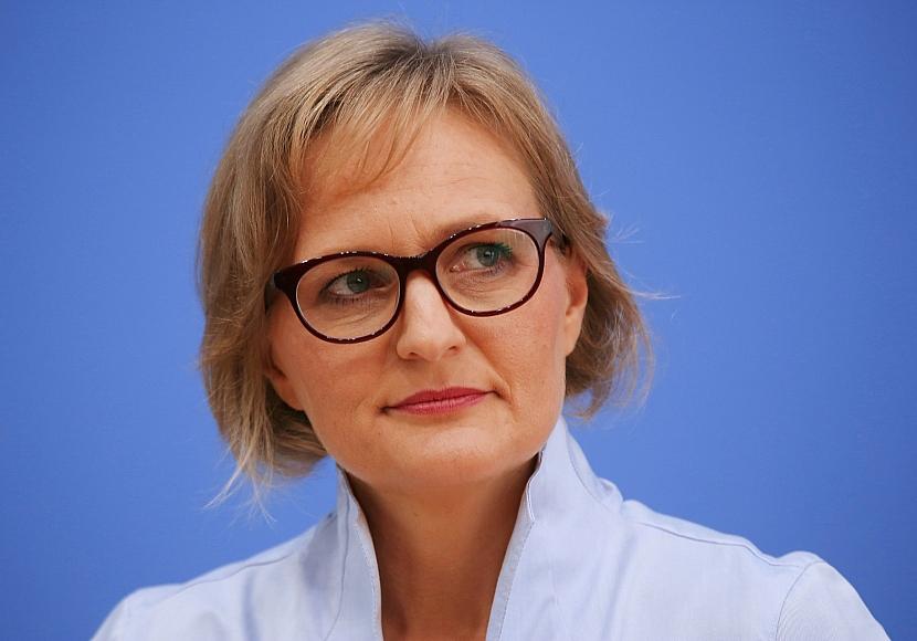 Brantner drängt SPD zu Parteiausschluss von Schröder