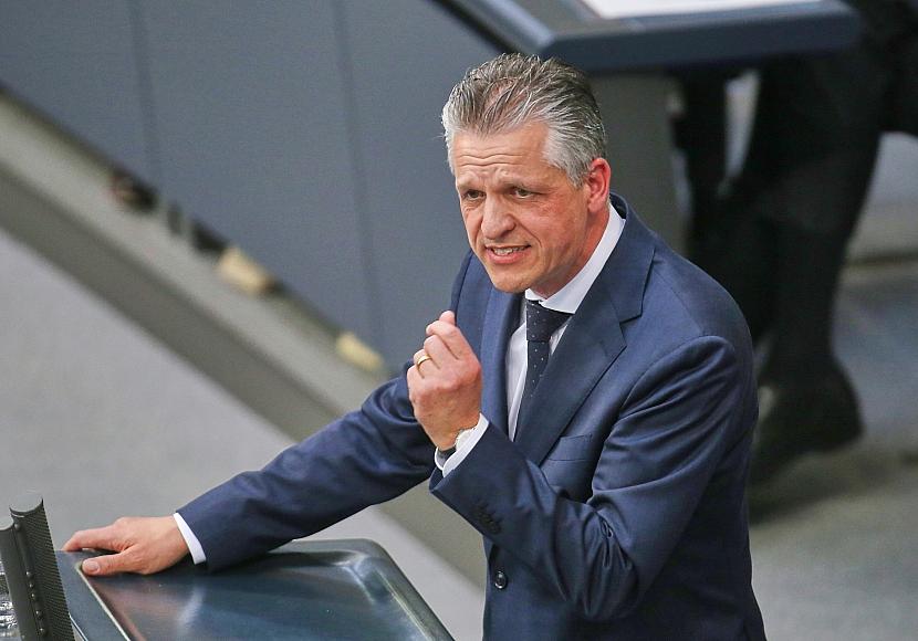 Frei pocht auf Abschaffung des Acht-Stunden-Tages