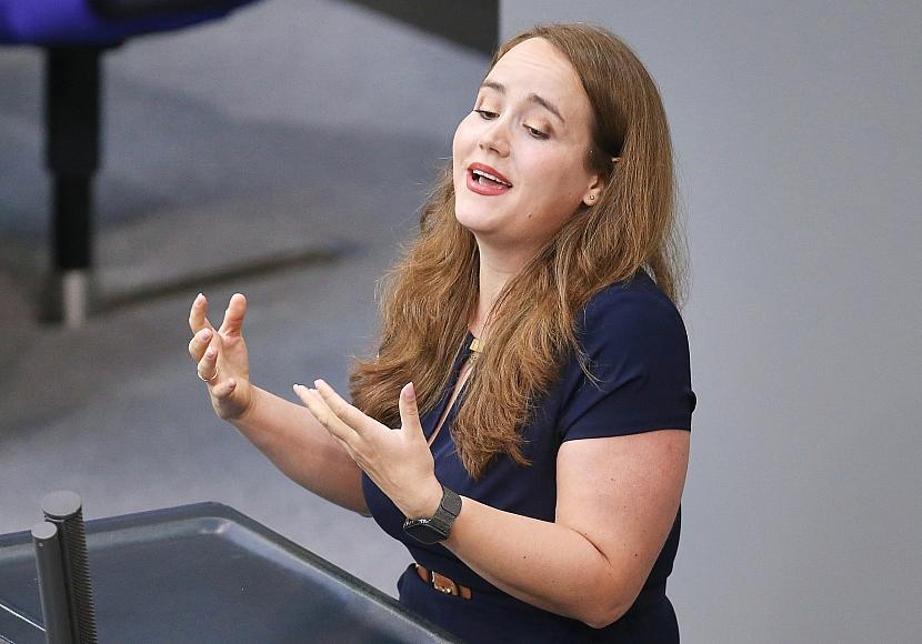 Lang warnt vor Verlust „einer ganzen Generation“